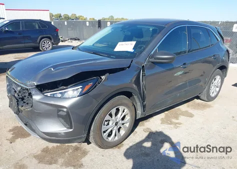 2024 Ford Escape Active z USA, uszkodzony, nr VIN 1FMCU0GN3RUB43576